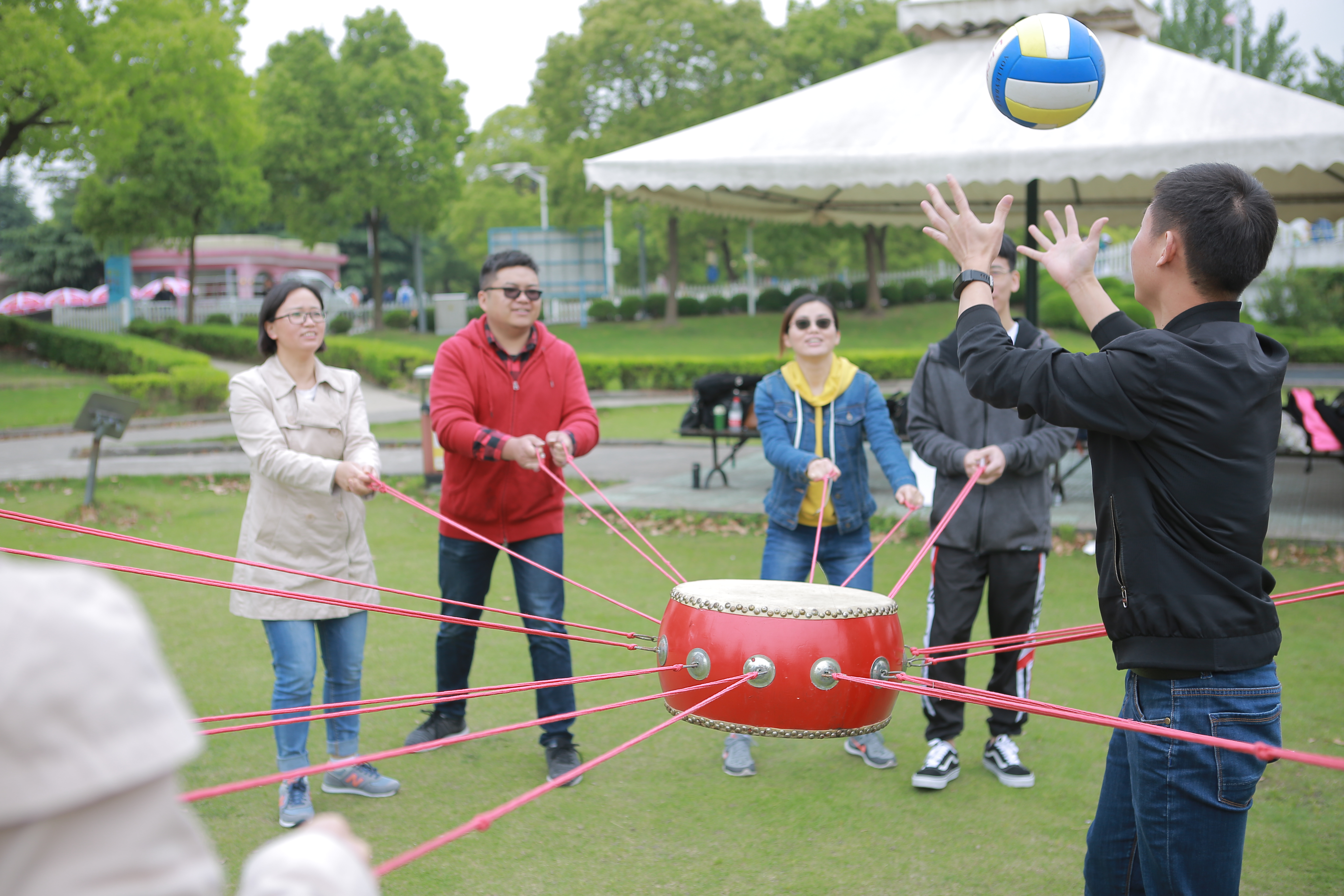 凝心聚力、信(xin)任(ren)互助(zhu)--百傲2019年(nian)東方綠舟(zhou)搨展培(pei)訓(xun)