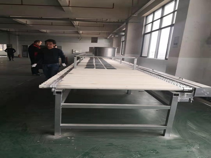 公司第(di)一條自動化生産(chan)線投産試運行